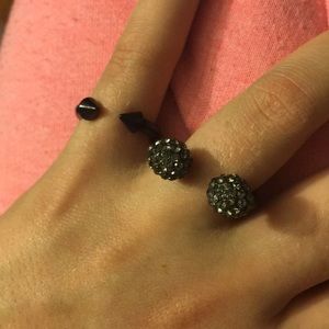 NWOT black rings